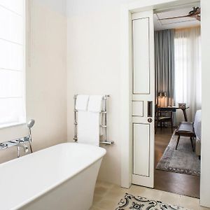 Grand Deluxe Double Room